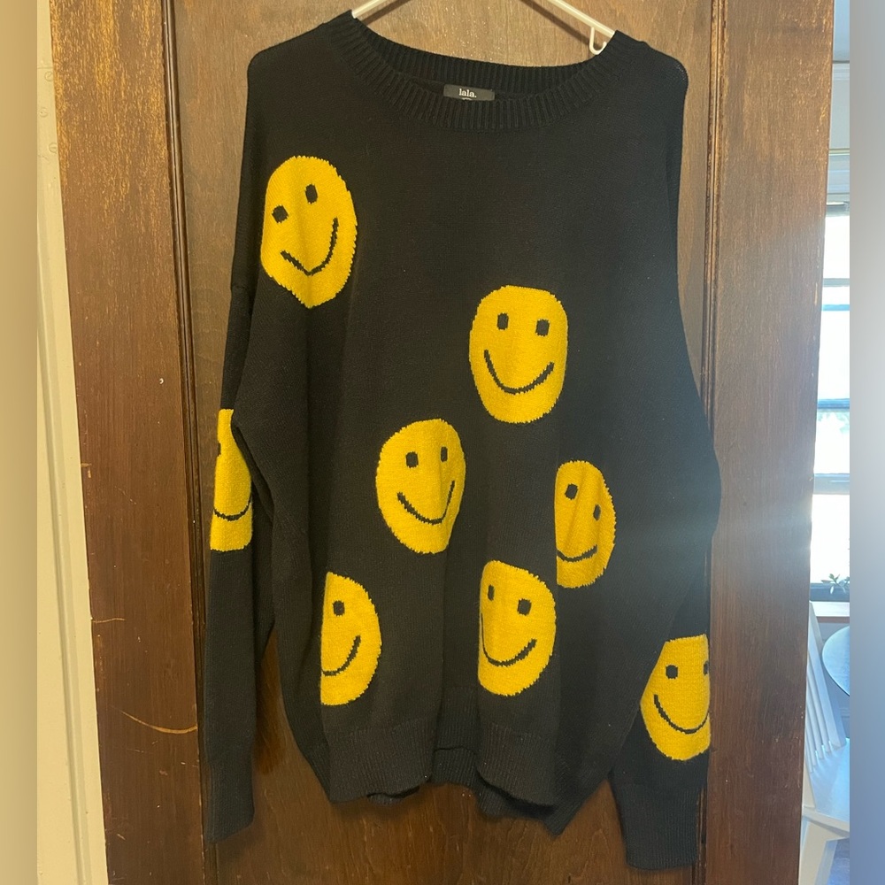 NWOT Dressed in Lala have fun oversized smiley face smile knit sweater